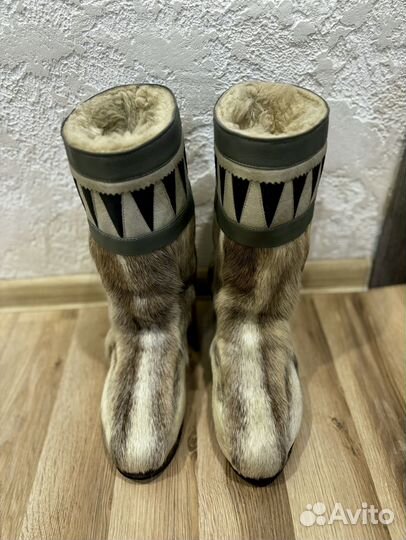 Унты женские светлые