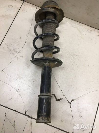 Амортизатор передний Nissan Almera