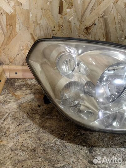 Фара Правая Ниссан Примера П12 бу оригинал