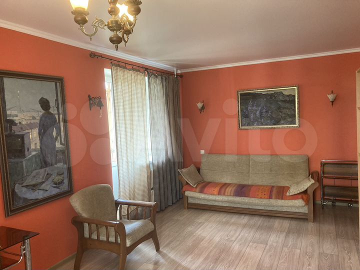 4-к. квартира, 78 м², 4/5 эт.