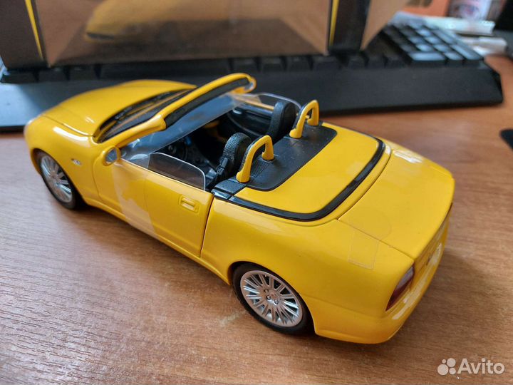 Коллекционная модель Maserati GT Spyder 1:18