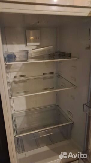 Холодильник Beko CNL 7270 новый