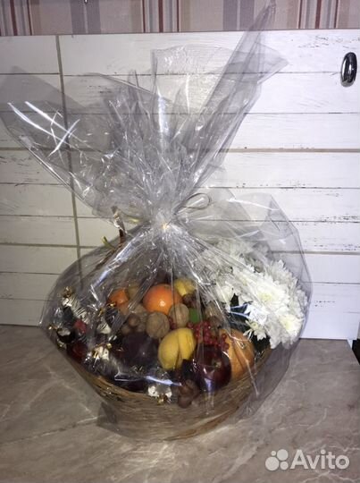 Букет из макарон/ корзина из фруктов цветов