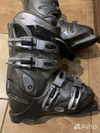 Горнолыжные ботинки atomic 24.0