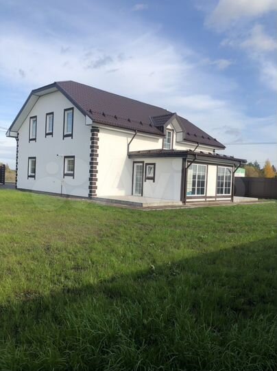 Дом 280 м² на участке 10,5 сот.