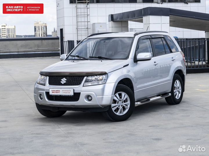 Сузука казани. Suzuki Grand Vitara 2012. Сузуки Витара 2012г. Гранд Витара 2012 года.