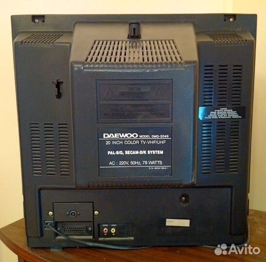 Телевизор Daewoo DMQ-2049 (20 дюймов)