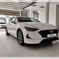 Hyundai Sonata 2.0 AT, 2020, 86 000 км, с пробегом, цена 2 520 000 руб.