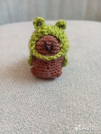 Вязаная игрушка Капибара