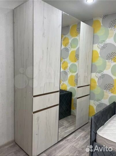 Шкаф Трехстворчатый Лиана с ящиками