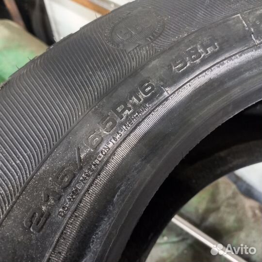 Goodyear Eagle NCT5 215/65 R16 98H