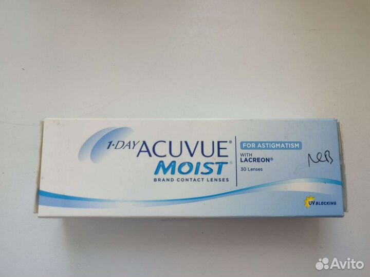 Линзы acuvue moist -1