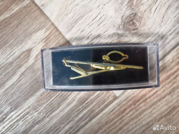 Зажим на галстук