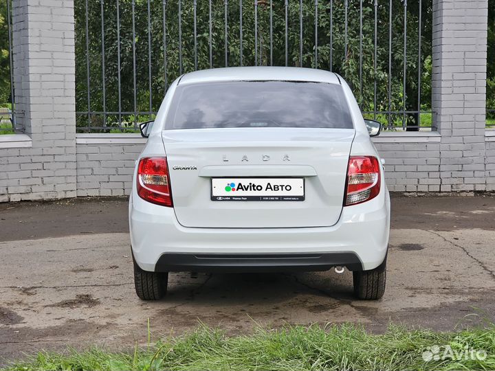 LADA Granta 1.6 МТ, 2023, 9 000 км