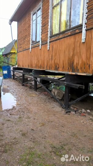 Фундамент на винтовых сваях Подъём домов