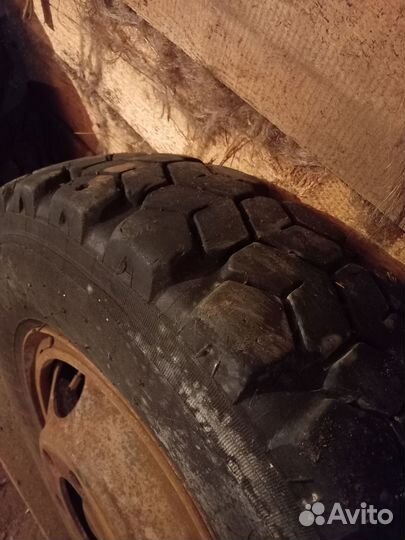 Bars UZ200 2.25/4.5 R24