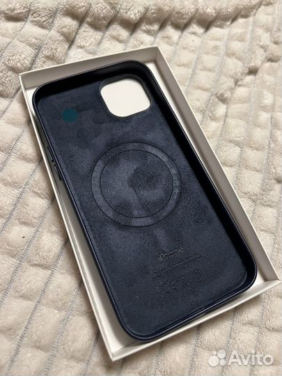 Чехол на iPhone 14 plus