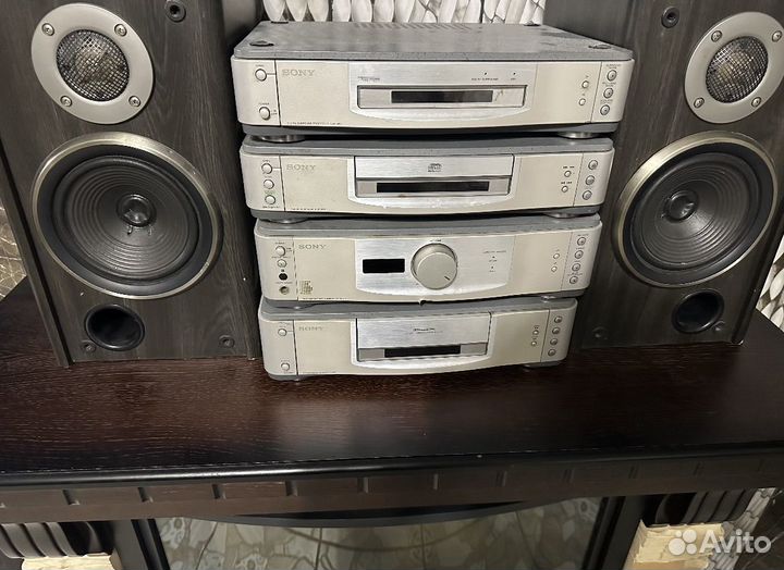 Музыкальный центр Sony