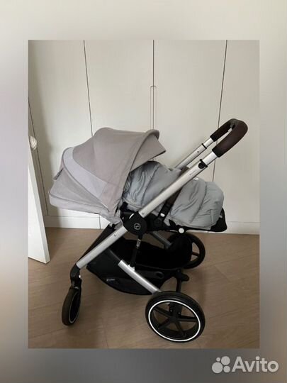 Конверт зимний в коляску новый