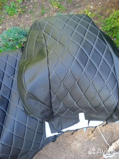 Автомобильные чехлы из экокожи На Хендэ solaris