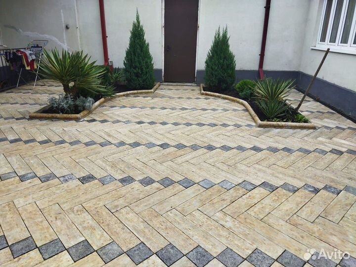 Укладка тротуарной плитки
