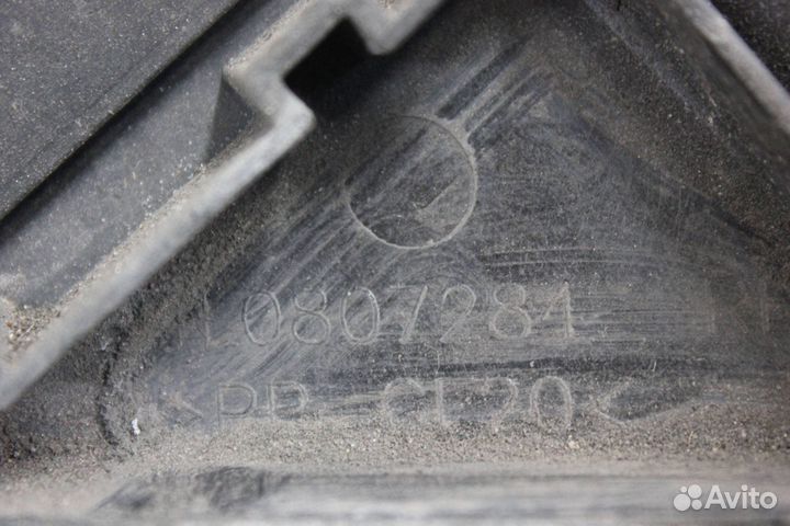 Кронштейн бампера передний Audi Q7 4L (2008)