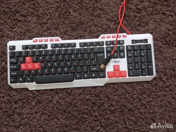 Игровая клавиатура с подсветкой