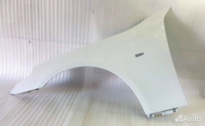 Крыло переднее левое BMW 5 E60