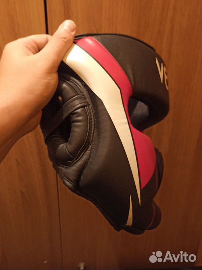 Боксерский шлем venum
