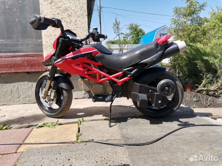 Детский электромотоцикл на аккумуляторе