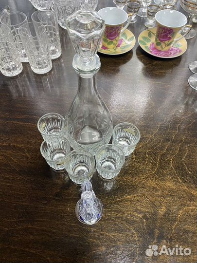 Набор из 5 стопок и графина