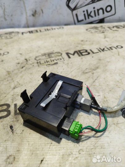 Блок управления центральным замком Cadillac