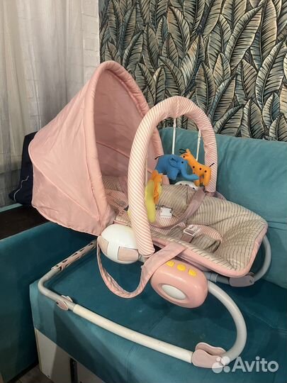 Шезлонг для новорожденных