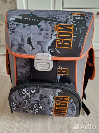 Продам ранец школьный