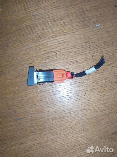 Кнопка VW Passat CC