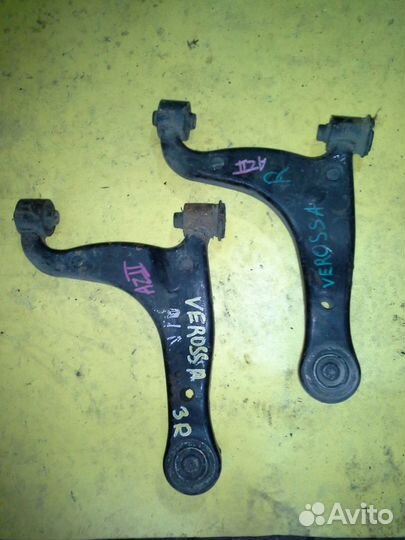 Рычаг задний правый на toyota markii GX110