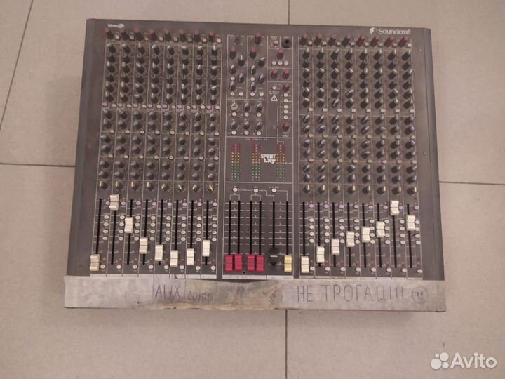 Микшерный пульт soundcraft Spirit LX7ii 16CH