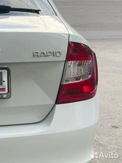 Задний фонарь skoda rapid 2017 оригинал