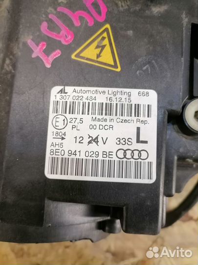 Фара левая Audi A4 B7 ксенон