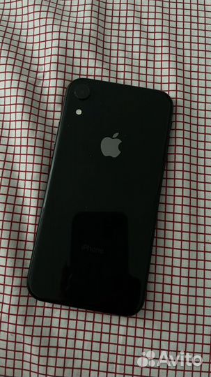 iPhone Xr, 64 ГБ