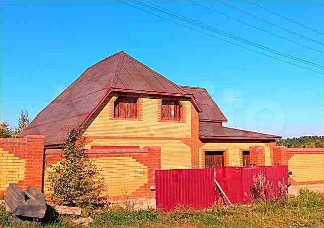 Дом 200 м² на участке 16,5 сот.