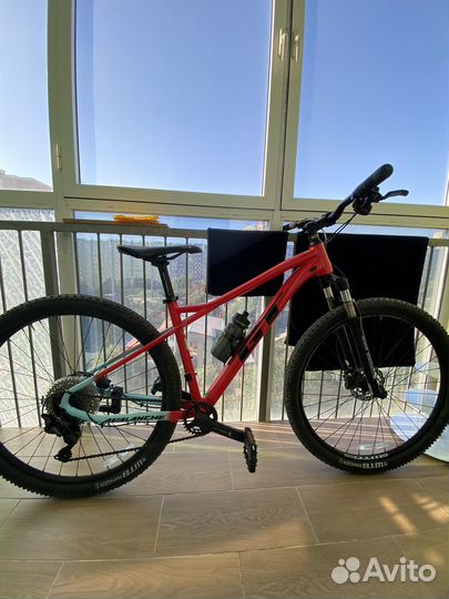 Продам велосипед avalanche gt M