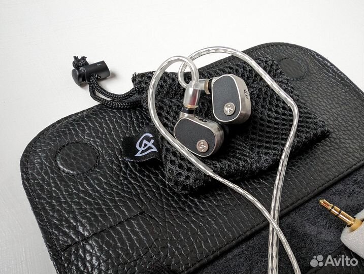 Наушники Campfire Audio Black Star