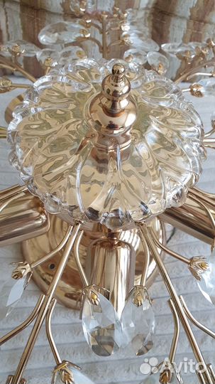 Люстры хрусталь/стекло, ковка/дерево, гирлянда