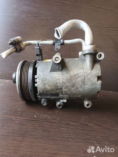 Компрессор кондиционера Ford Focus 2 1.8-2.0 л