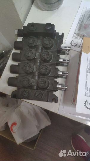 Гидрораспределитель на кму канглим 1256