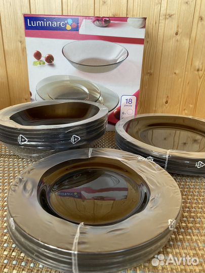 Набор тарелок новый