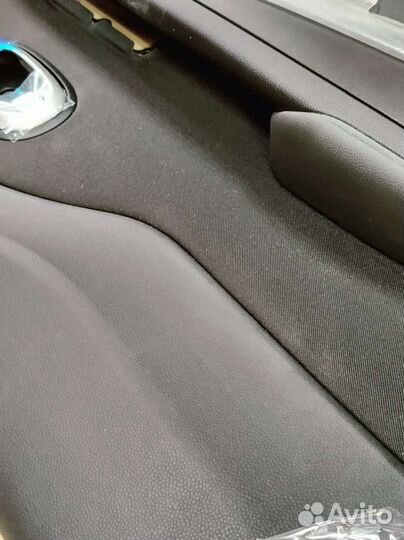 Kia Soul 2014 - 2019 Обшивка двери передней левой