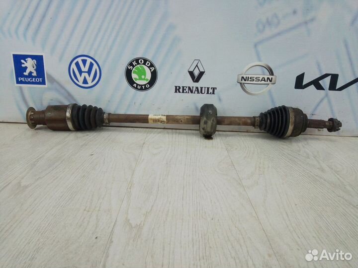 Привод подвески колеса Renault sandero Прав