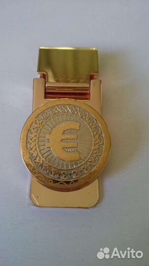 Зажим для денег